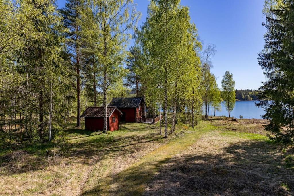 Cozy Cottage By The Lake, Charlottenberg Amotfors Екстер'єр фото