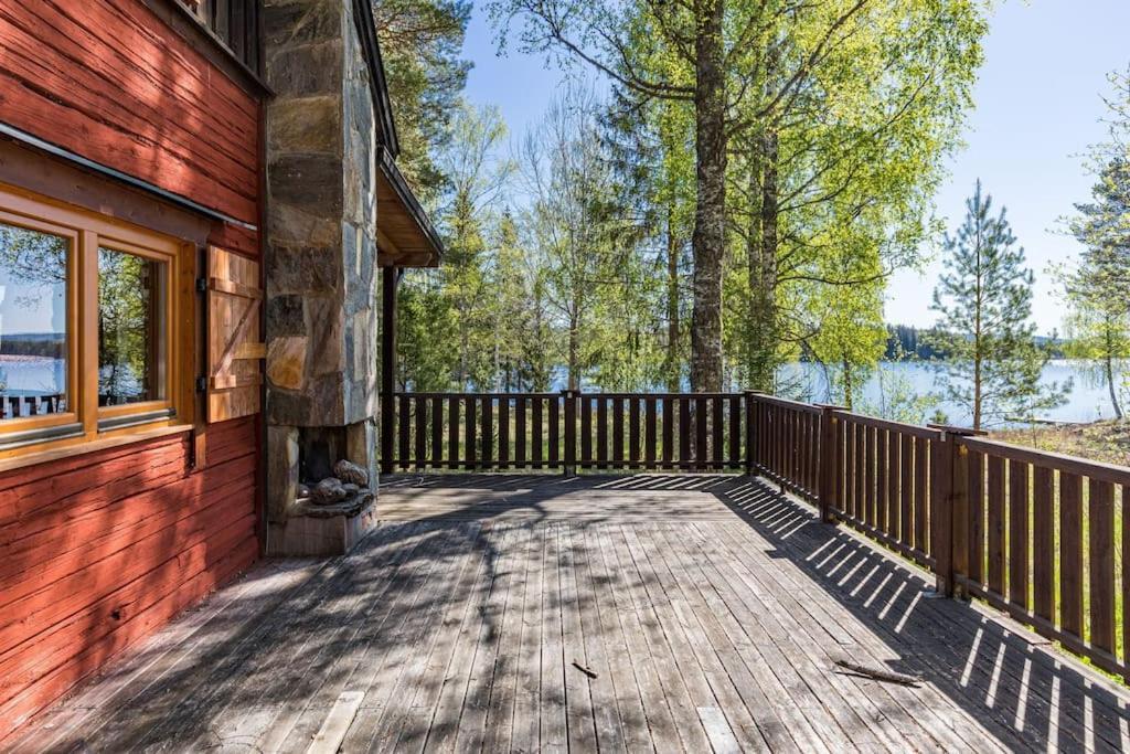 Cozy Cottage By The Lake, Charlottenberg Amotfors Екстер'єр фото